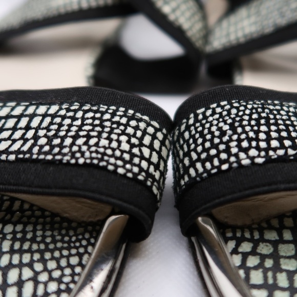 STUART WEITZMAN Speckled Embossed Print Cross Cross Ankle Flats - Picture 6 of 12